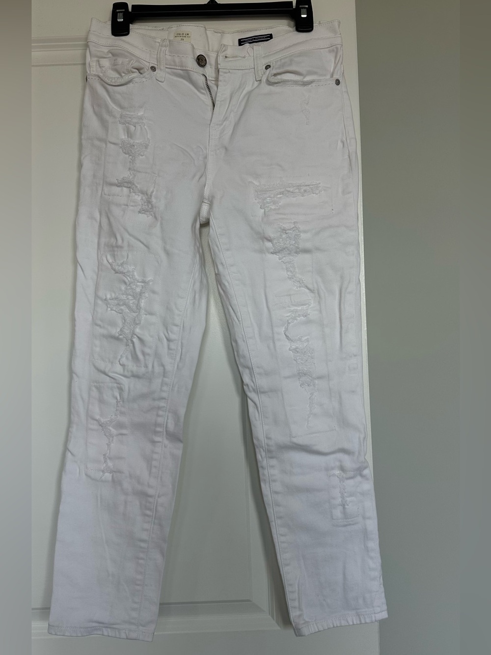 Tommy Hilfiger White Slim Straight Distressed Jeans 25